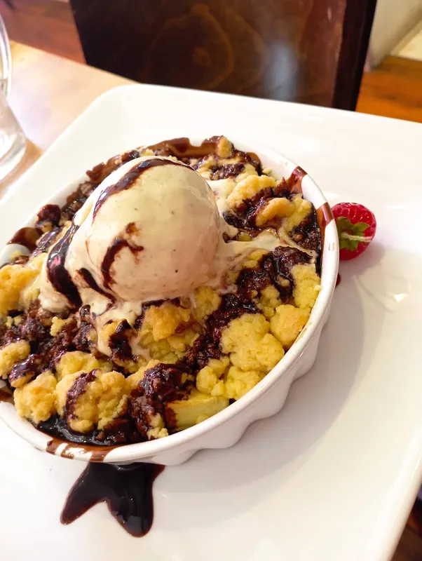 Sản phẩm apple crumble — Café Luna — MST EU2458044