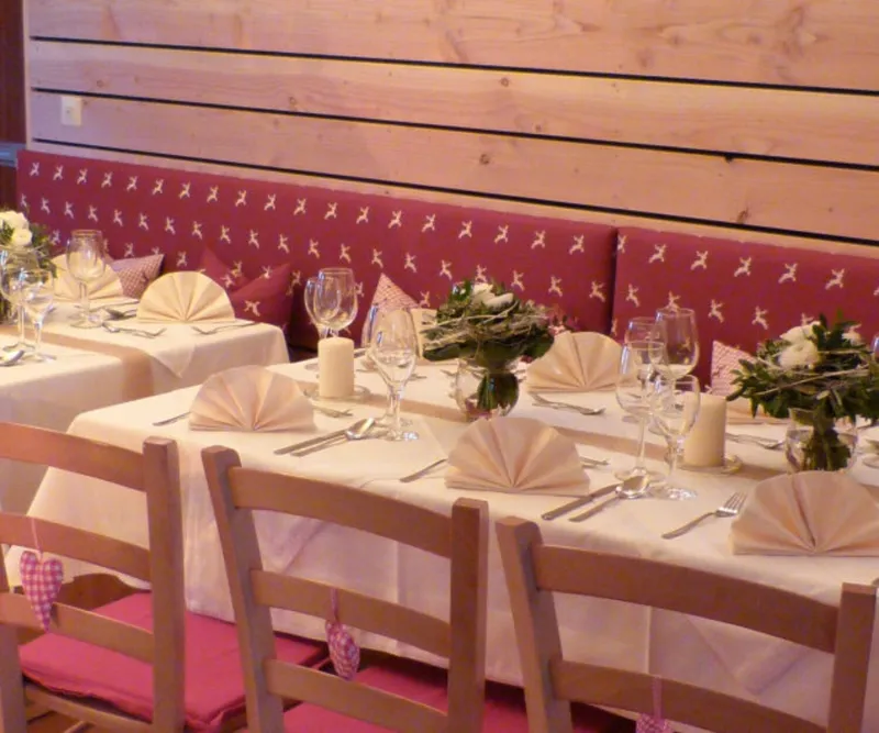 Sản phẩm eventlocation tauberquelle stuttgart 1500x1250 — Restaurant Tauberquelle — MST EU2467894