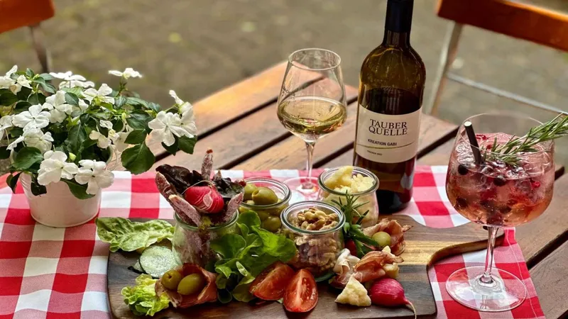 Sản phẩm biergarten stuttgart tauberquelle 1500x843 — Restaurant Tauberquelle — MST EU2467894