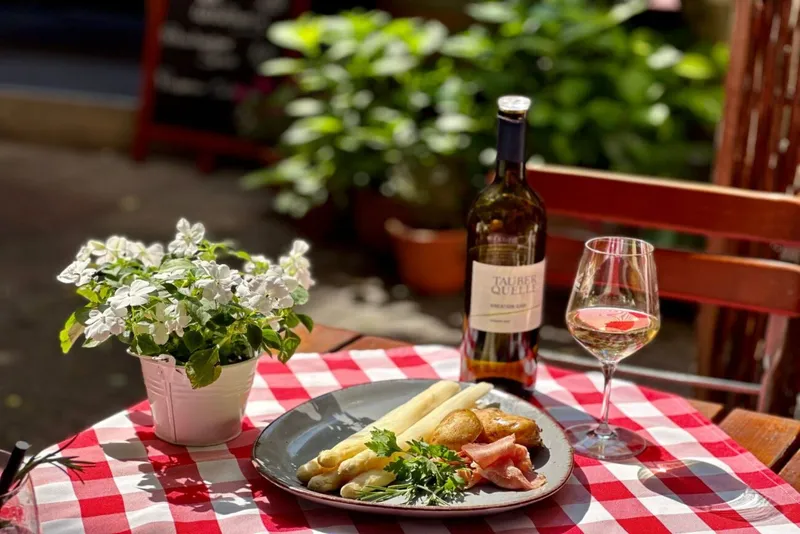 Sản phẩm spargel essen stuttgart tauberquelle 1300x867 — Restaurant Tauberquelle — MST EU2467894
